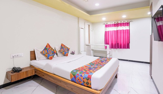 Fabhotel Aarvi Inn