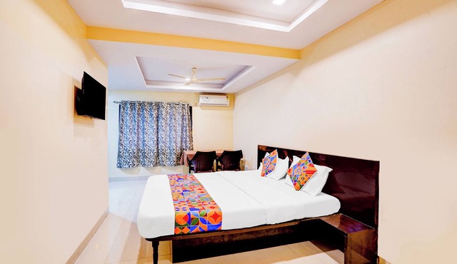 Fabhotel Chetan Executive