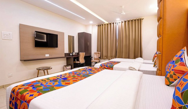 Fabhotel Sunshine Residency