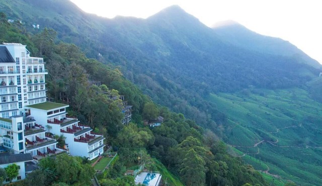 Fragrant Nature Munnar - A Classified Hotel