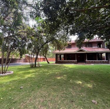 Gravity Groups Core - Kerala villa