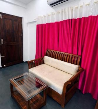 Grifi Homestay & Auditorium