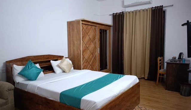 Happy Stay Service Apartment