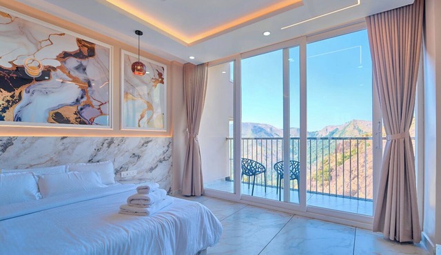 Hill Breeze Resort by VOYE HOMES