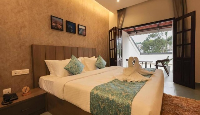Holidays Garden Resort