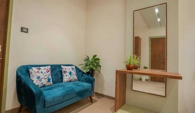 Hotel Amar Palace in Ahmednagar