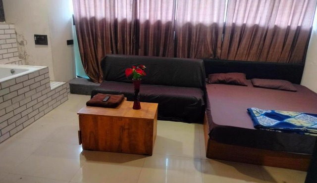 Hotel Bluesky in Surat