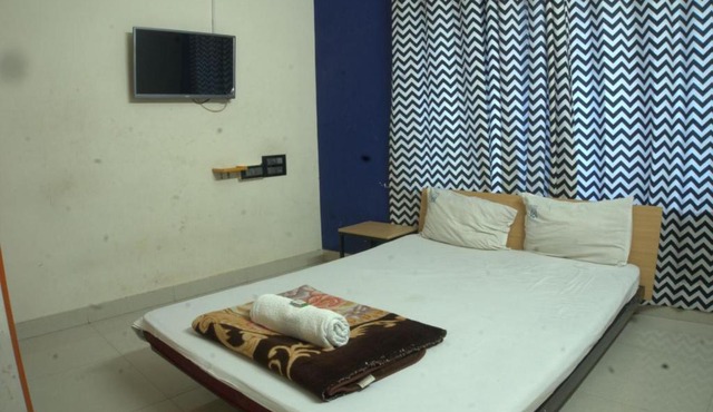 Hotel Bright stays