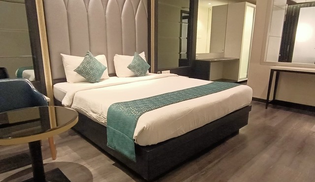 Hotel Gopalas Residency