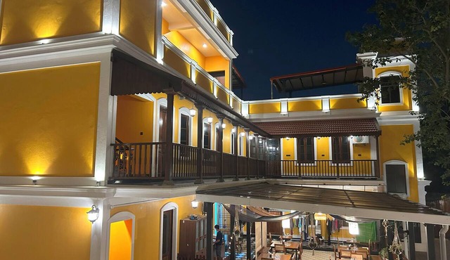 Hotel Grand Palais