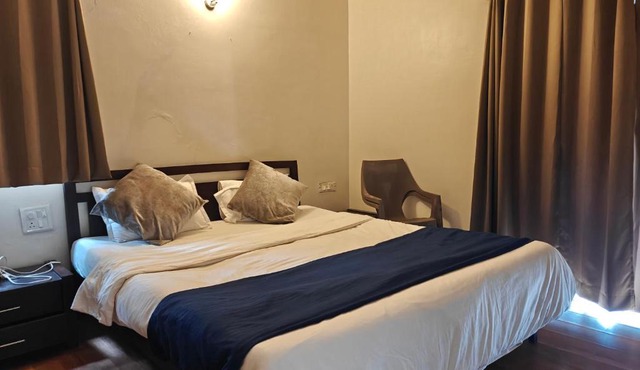 Hotel Maurya Regency in Morjim
