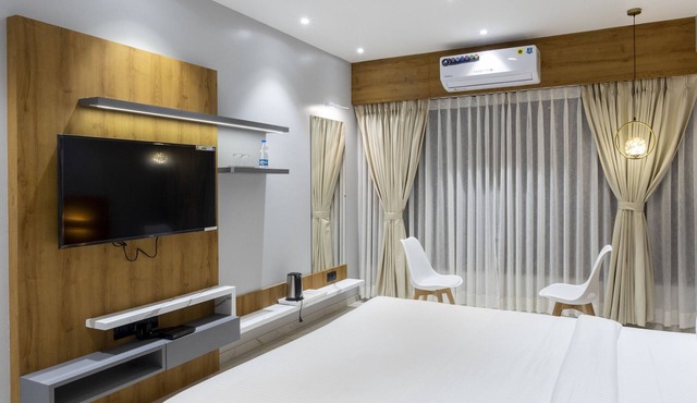 Hotel Opulence