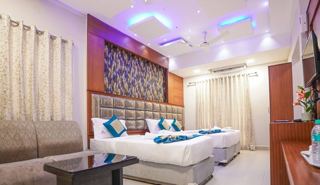 Hotel Pine Tree in Chennai