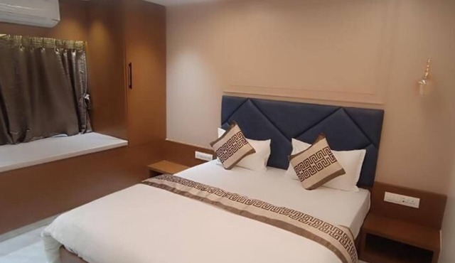 Hotel Shloka