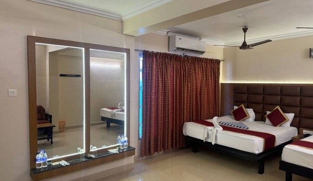 HOTEL SRIMANIYA