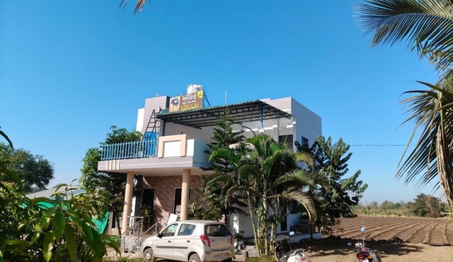 Ideal for family trips, Ellora Caves & temple visits,peaceful weekend getaways.
