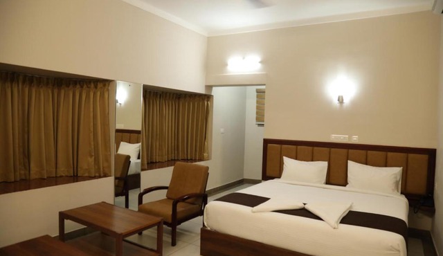 Kalathil Kshetra Inn
