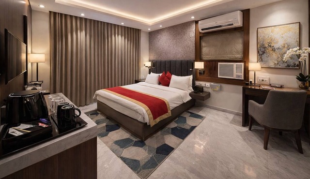 Le Cypress - Bareilly in Bareilly