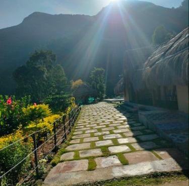 Lemon Grass Resort Inn