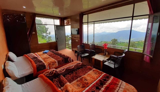 Life Resorts in Tehri