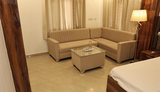 Luxury Suite in the heart of city Home Stay Solan in Solan