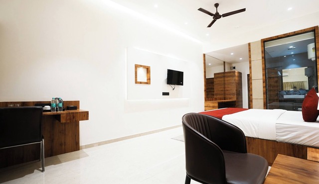 Madhav Residency Hotel & Banquet, Kalyan, Mumbai