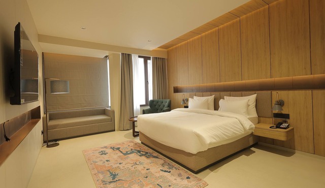 Moolchand Resorts in Muzaffarnagar