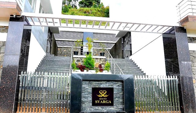 MOUNT SVARGA