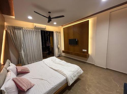 natural shourya resort panhala
