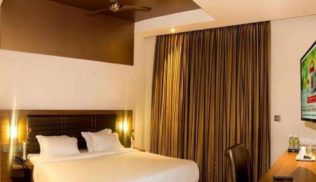 NESTLAYROOMS RAMNAD