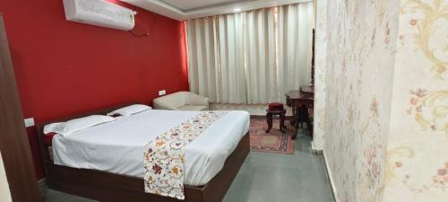 Nirala in Lucknow