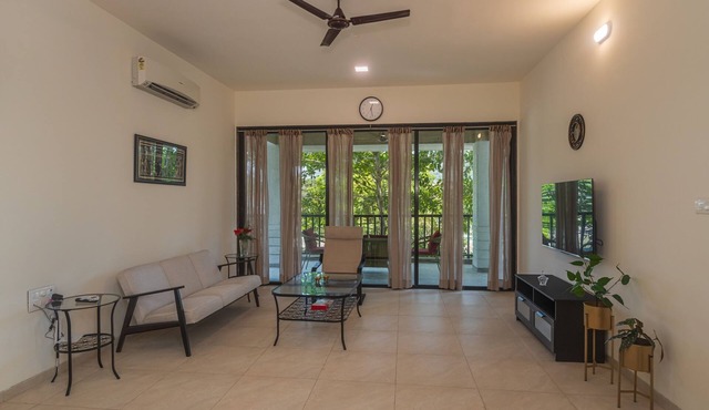 Oasis Suites Dunes 103 by Deshco Holidays
