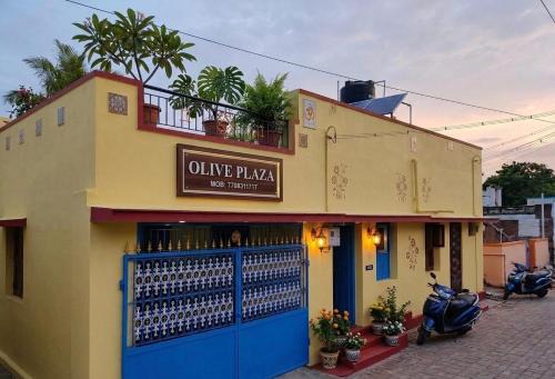 Olive Plaza