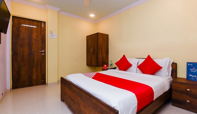 OYO 8685 Hotel Stayland