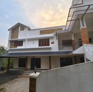 Periyarhills 2 BHK Budget villa Thekkady