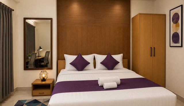 Pinakii Comfort Stay Suites Prabhadevi