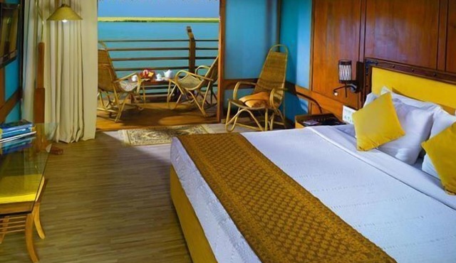 Poovar Island Resort