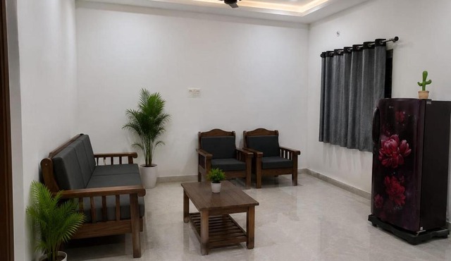 PRANSHI HOMe STAY in Deoghar