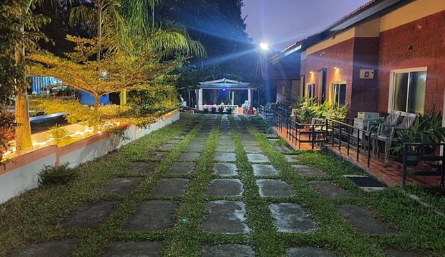 Redrock homestay