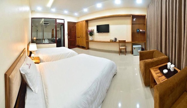 Ruby Hotel in Nam Dinh
