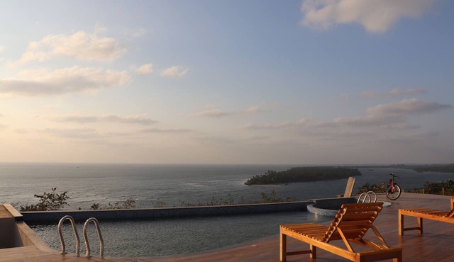Sea Horizon Luxury Resort