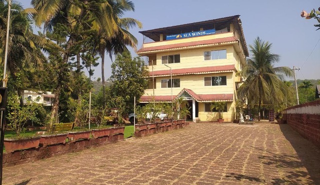 Sea Winds Hotel, Guhagar