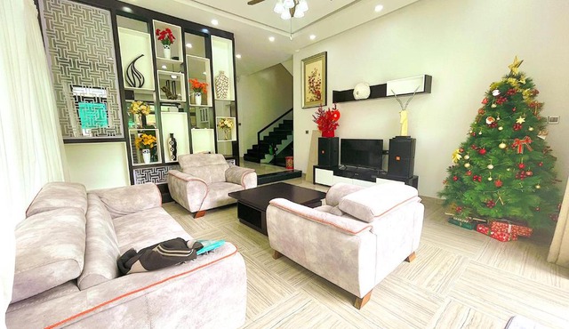 Shore Villa in Danang