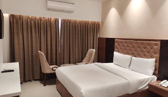 Shree Inn by Tamanna Hotels