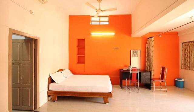 Sibi Lodge in Coimbatore