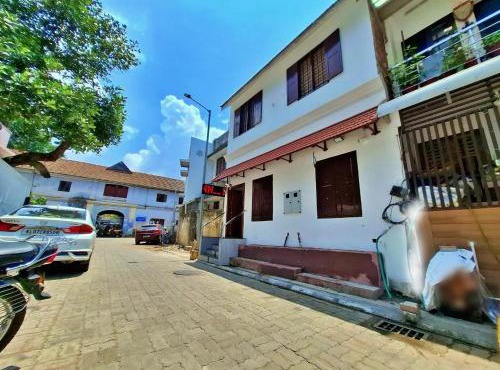 Sivasakthi Inn