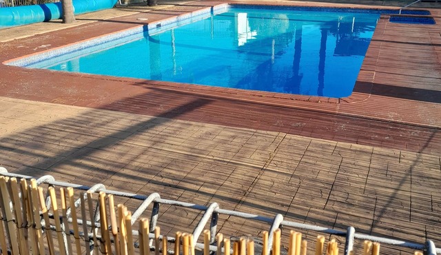 SizzlingSummerRates@TheWhiteHouse in Carrum Downs