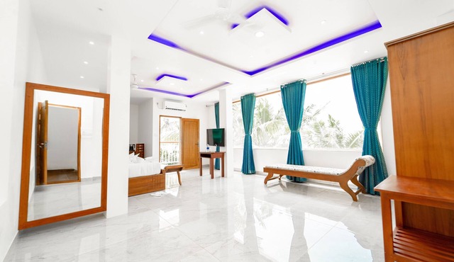 Skylar Seaview Beach Resort and Spa
