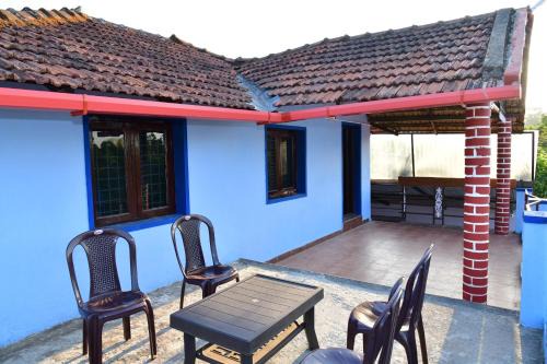 SugarLeaf Homestay - Home Food & Near to Tourist Places