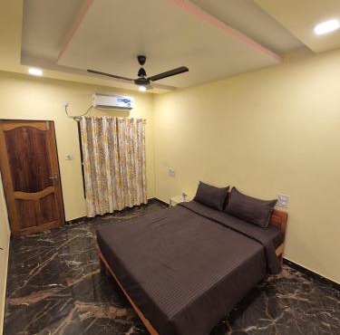 Svayambhu Stay